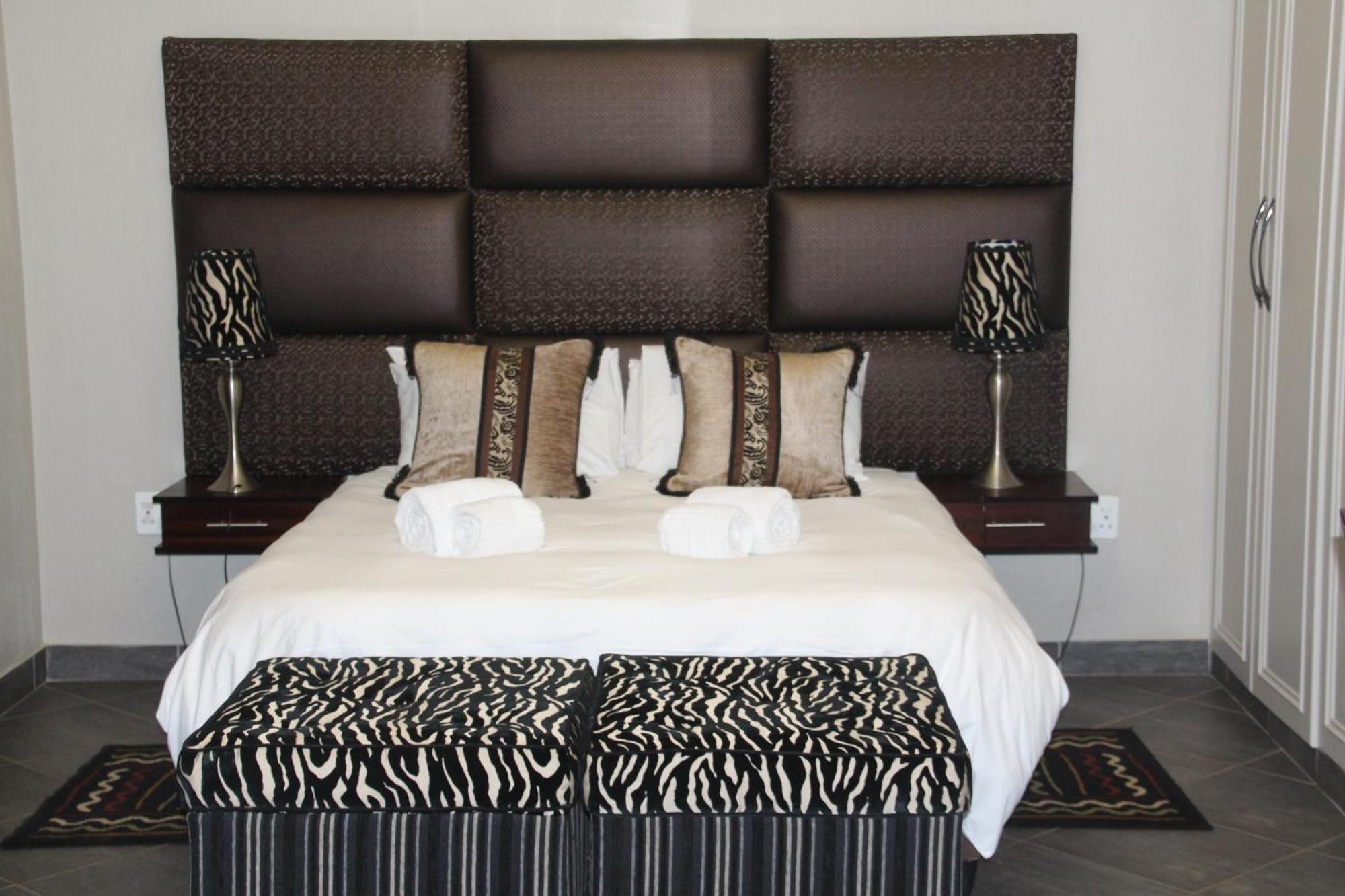 Bush Lovers Lodge 모디몰레 객실 사진